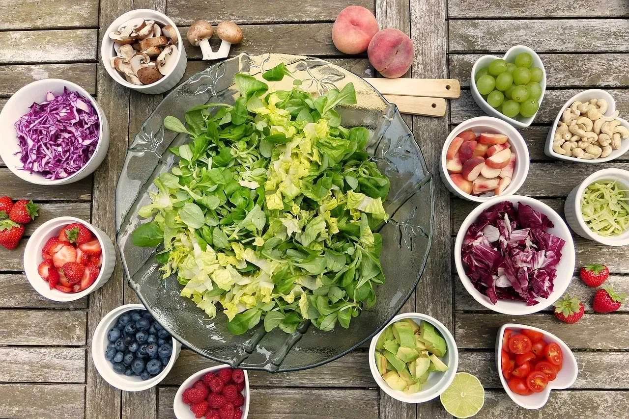 TIPS FOR MAINTAINING A HEALTHY DIET FOR OPTIMAL HEALTH AND WELLNESS